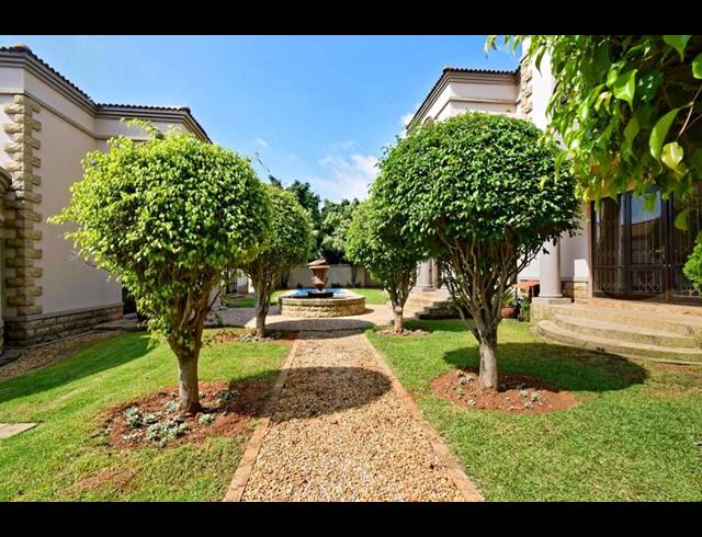 14 BEDROOM HOUSE FOR SALE IN MENLO PARK